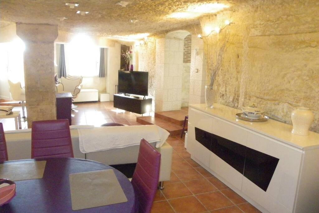 Les Hauts De Nazelles Bagian luar foto